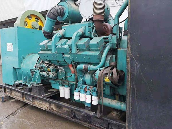 高壓發(fā)電機(jī)和低壓發(fā)電機(jī)的區(qū)別